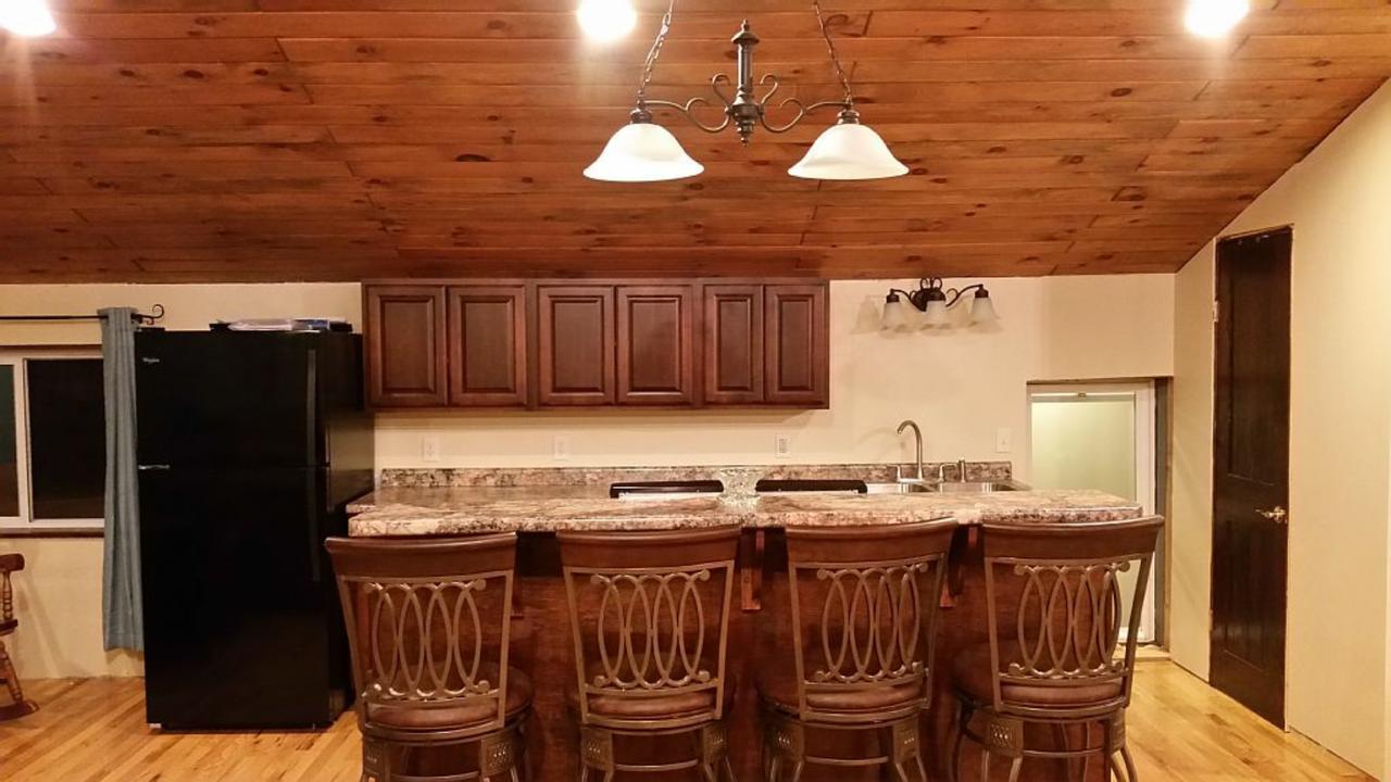 Hansen House Ontario 외부 사진