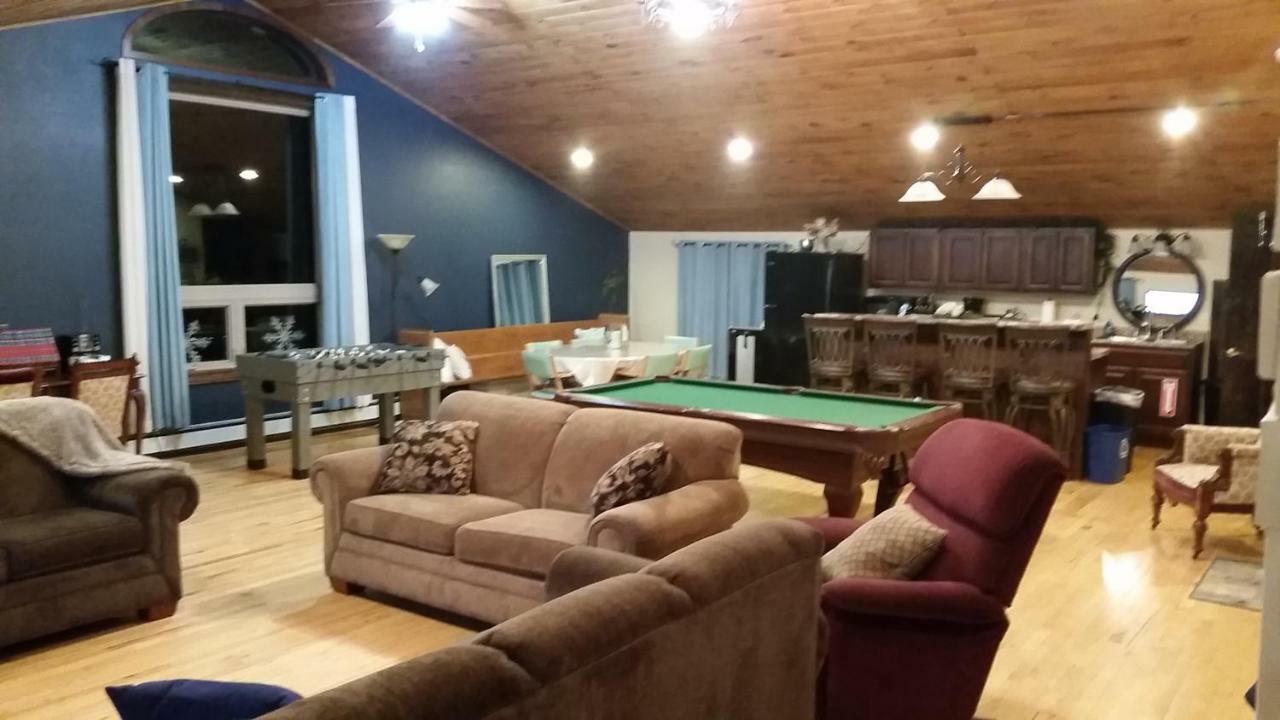 Hansen House Ontario 외부 사진